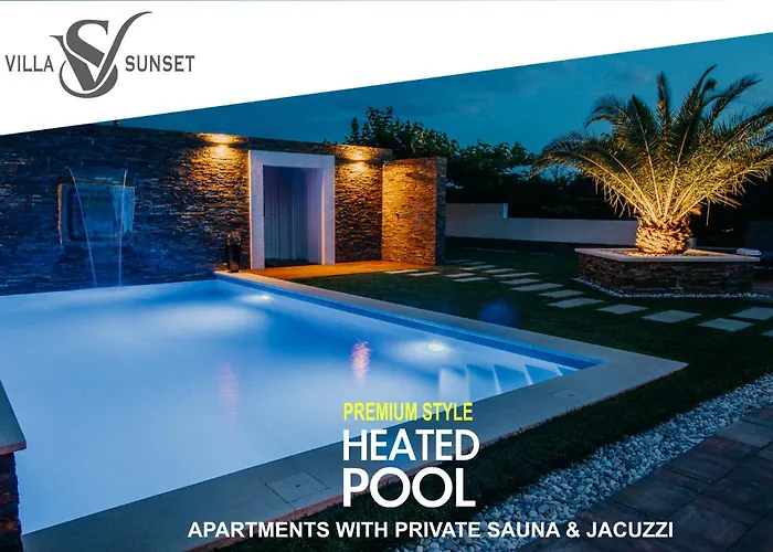 Villa Sunset Pool & Spa Apartments
